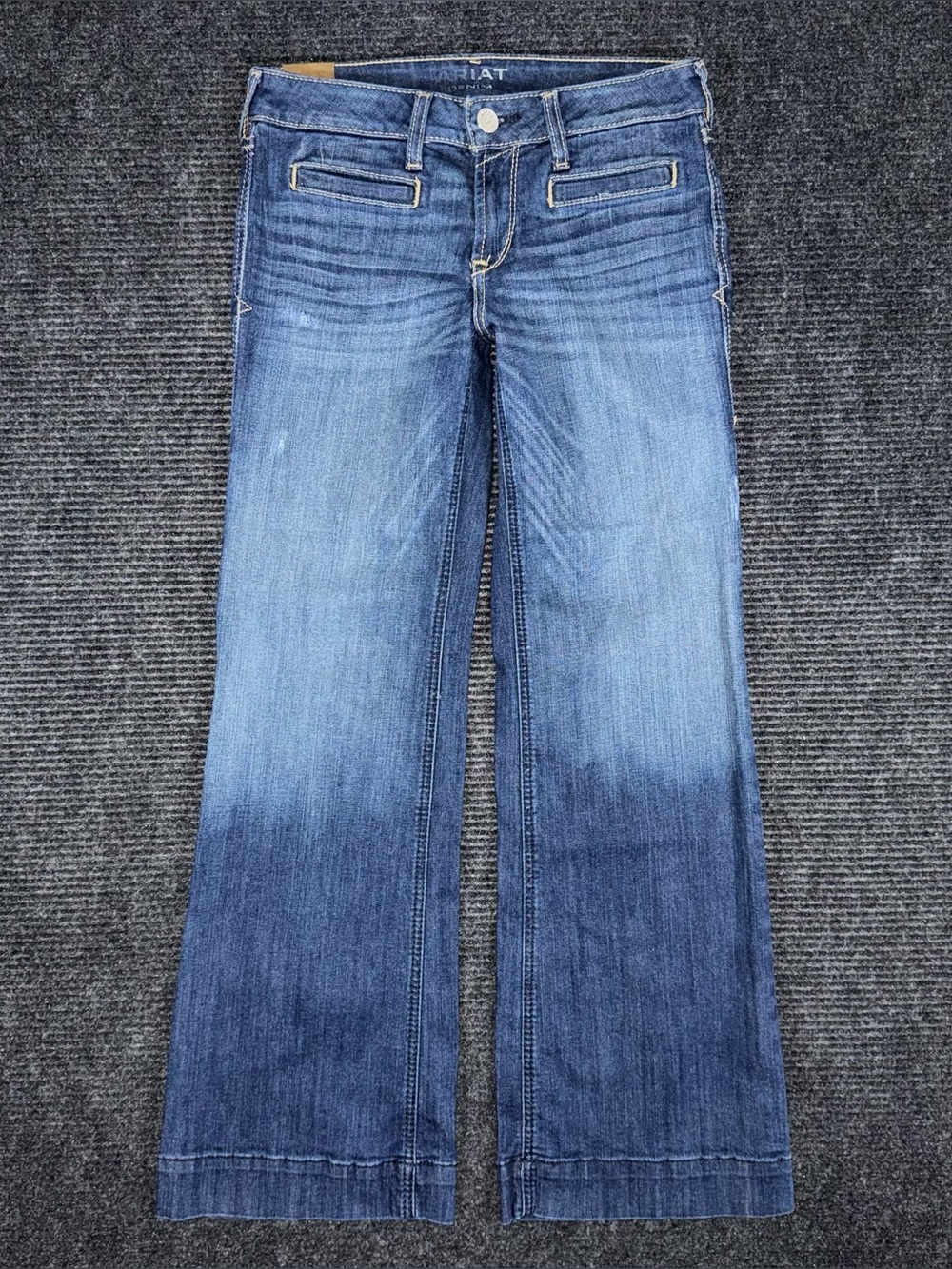 Ariat Trouser Mid Rise Stretch Lucy Wide Leg Jeans 28 SHORT 10028925 Western EUC